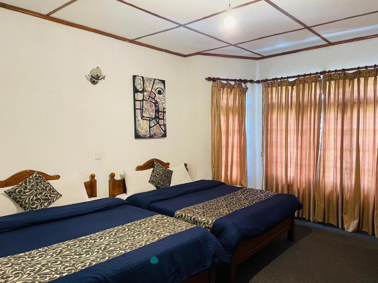 New Royal Mount Hotel Nuwara Eliya Esterno foto